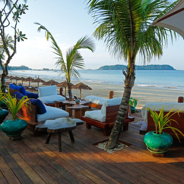 hotel playa birmania